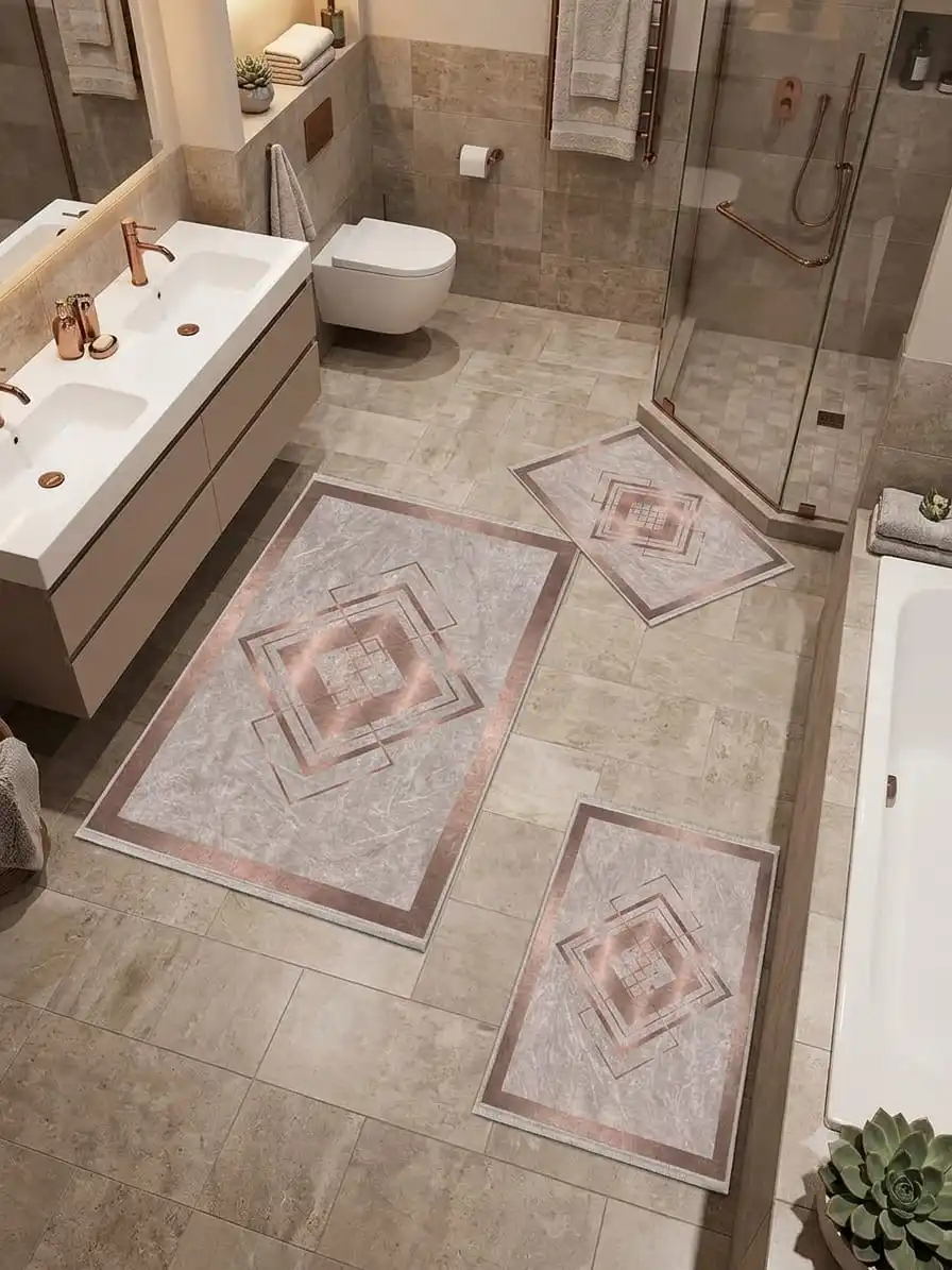 set de trois tapis salle de bain grege avec un cadre marron